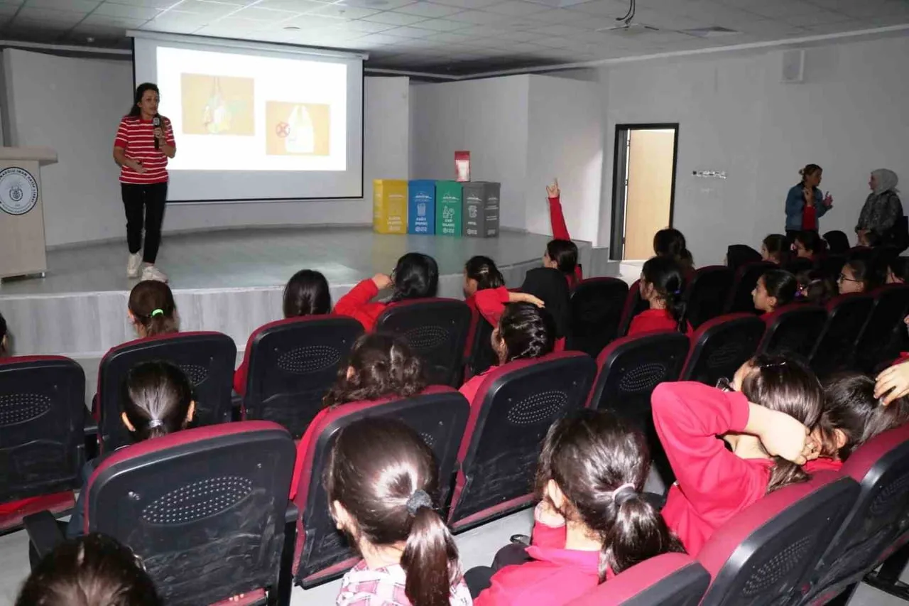 ŞANLIURFA’DA ÇEVRE BİLİNCİ EĞİTİMİ