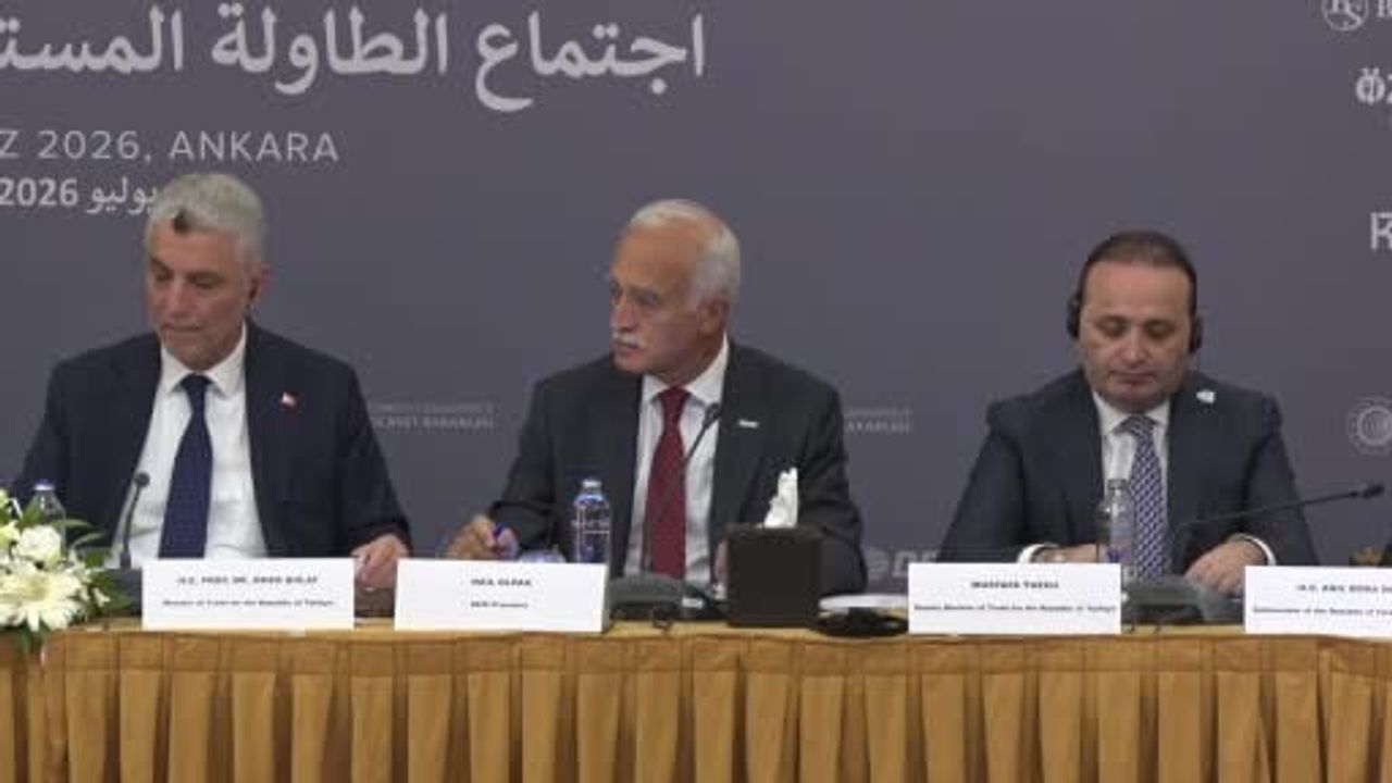 Bakan Bolat: "Kalkınma Yolu Projesi; yeni lojistik merkezlerinin ve yeni şehirlerin kurulmasını...