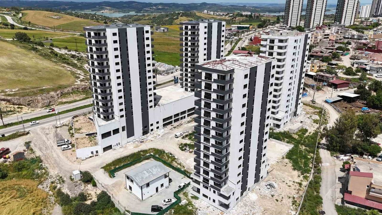 ADANA'DA FAALİYETLERİNİ SÜRDÜREN BAKIZ İNŞAAT, GELİŞTİRDİĞİ PROJELERDE YALNIZCA KONUT ÜRETMEYİ...