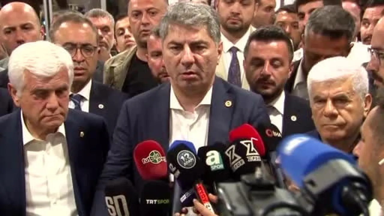 Fenerbahçe Başkan Adayı Hakan Safi, "Fenerbahçe’ye ciddi yatırımlar ve transferler sözü verdim....