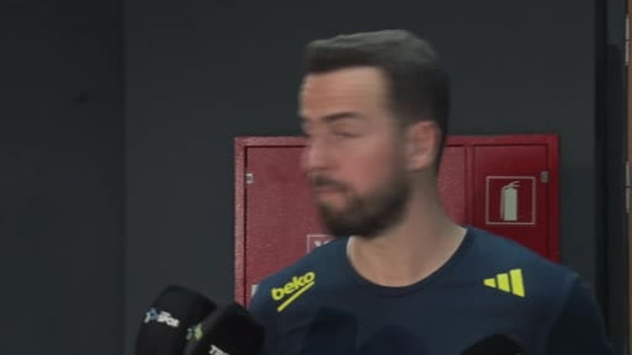 Fenerbahçe Beko Kaptanı Melih Mahmutoğlu, final serisinde karşılaştıkları Beşiktaş'ı tebrik...