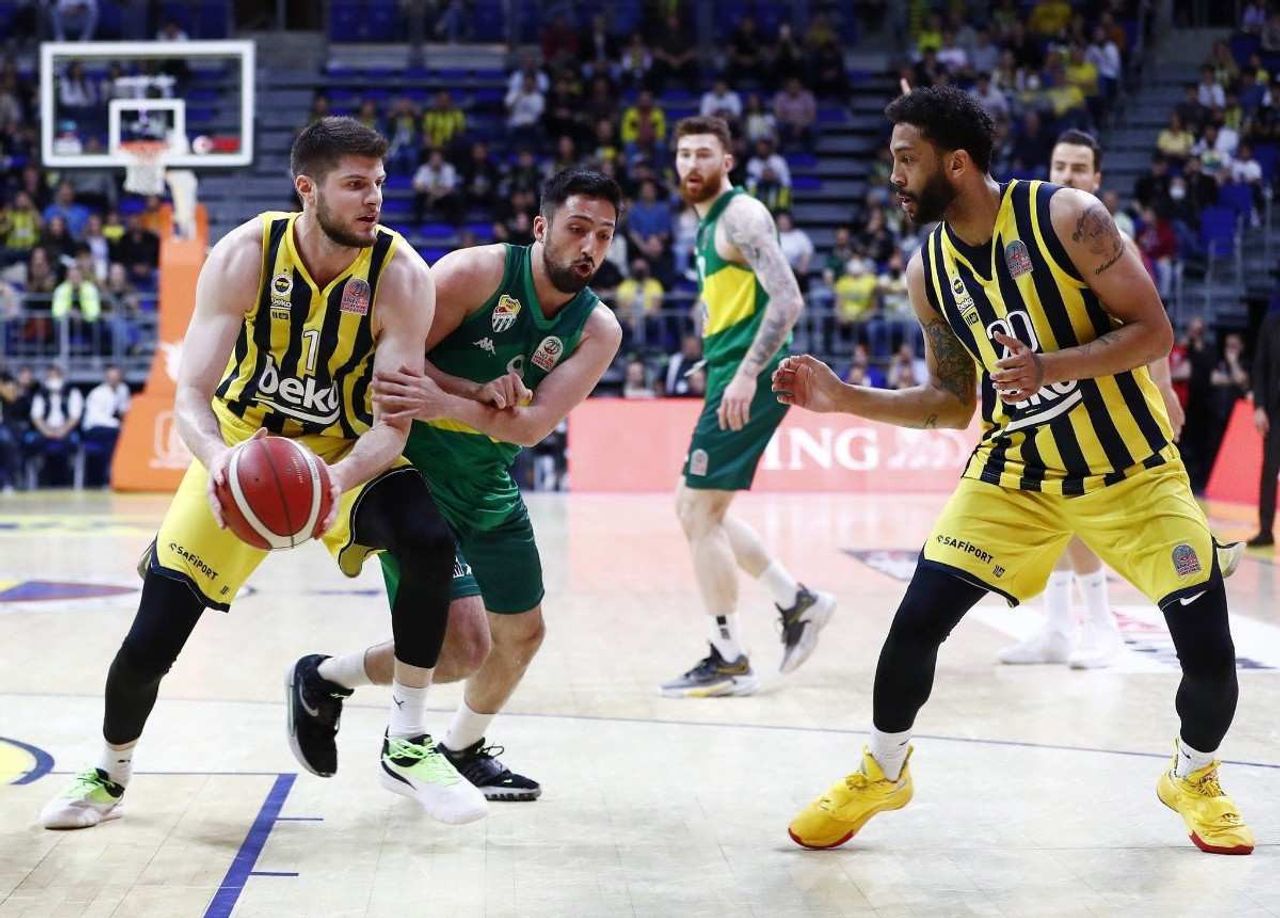 Fenerbahçe Darüşşafaka canlı