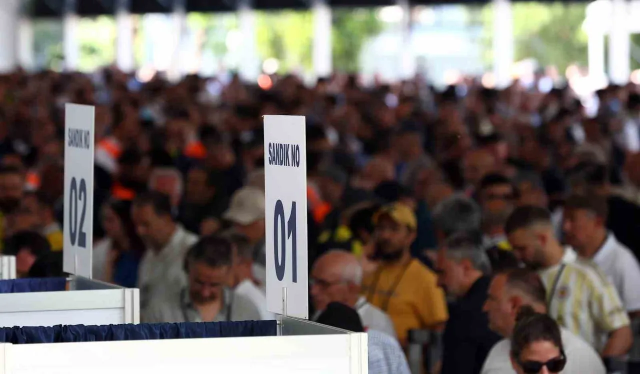 FENERBAHÇE SPOR KULÜBÜ, SEÇİM DİVAN KURULU BAŞKANI ŞEKİP MOSTUROĞLU İMZASIYLA GENEL KURULUN KESİN...