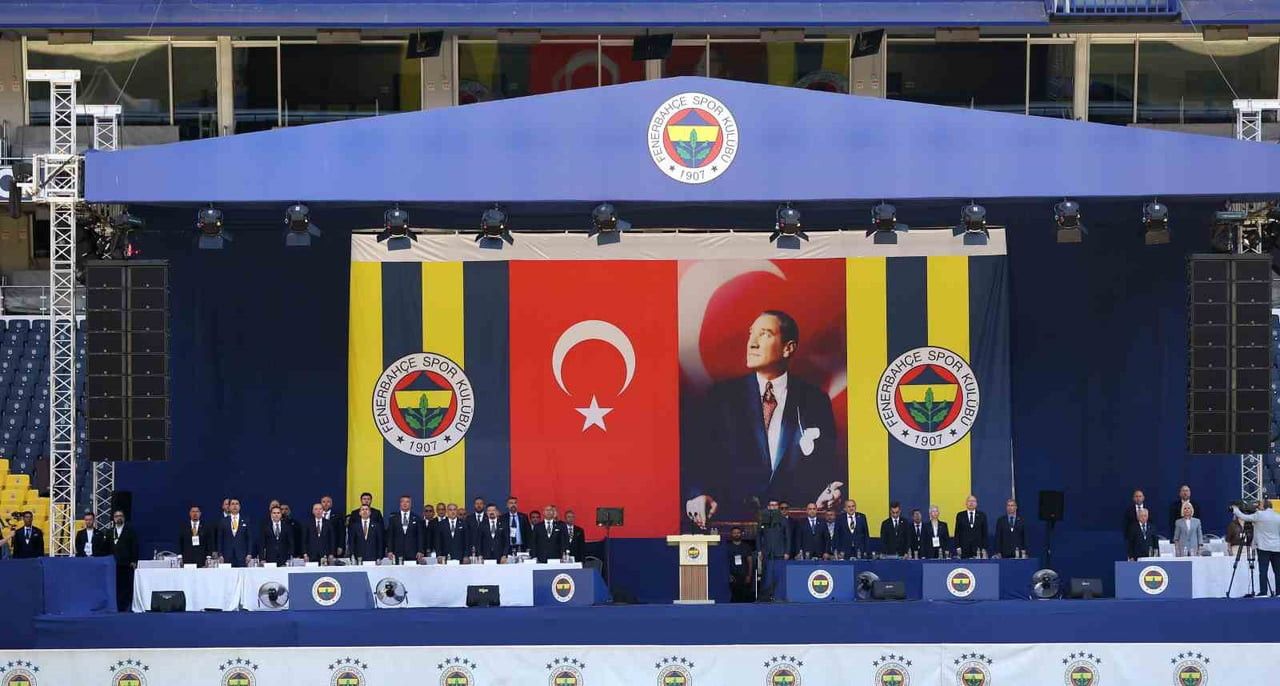 FENERBAHÇE SPOR KULÜBÜ'NDE OLAĞANÜSTÜ SEÇİMLİ GENEL KURUL TOPLANTISI, FENERBAHÇE ŞÜKRÜ SARACOĞLU...
