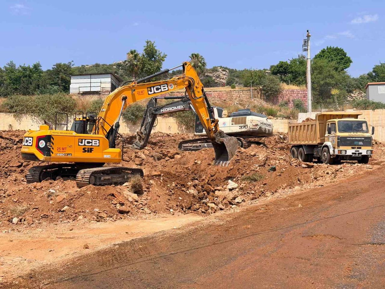 FEVZİ ÇAKMAK MAHALLESİ'NDE BİN 650 METREKARELİK ALANDA İNŞA EDİLECEK ALEVİ BEKTAŞİ KÜLTÜR VE...