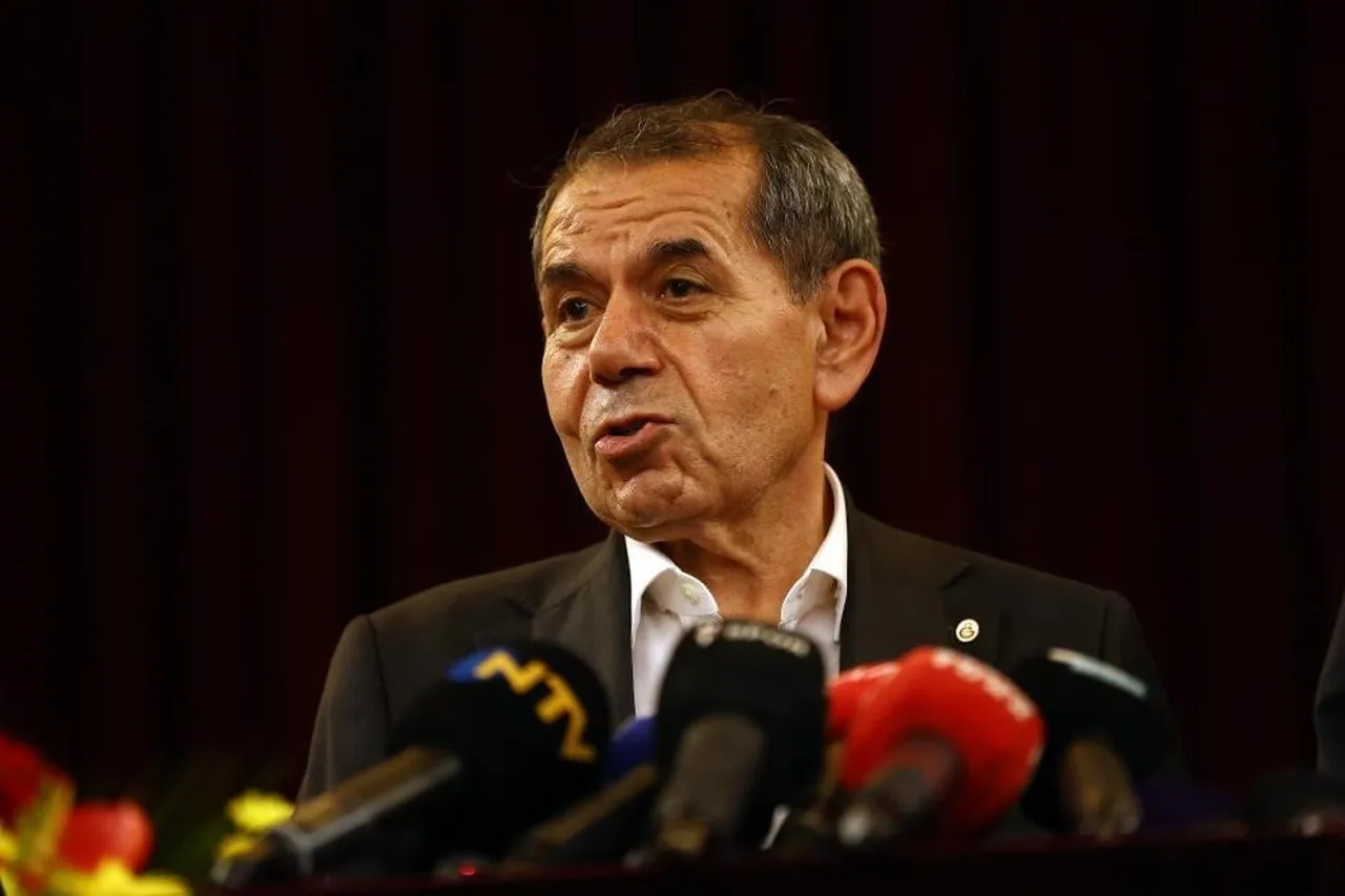 GALATASARAY BAŞKANI DURSUN ÖZBEK, SÜPER LİG'DE KAZANILAN 26. ŞAMPİYONLUĞUN ARDINDAN BİR MESAJ...