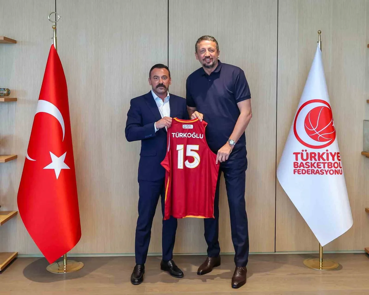 GALATASARAY KULÜBÜ YÖNETİM KURULU ÜYESİ MERT MECİT ÇETİNKAYA, TÜRKİYE BASKETBOL FEDERASYONU (TBF)...