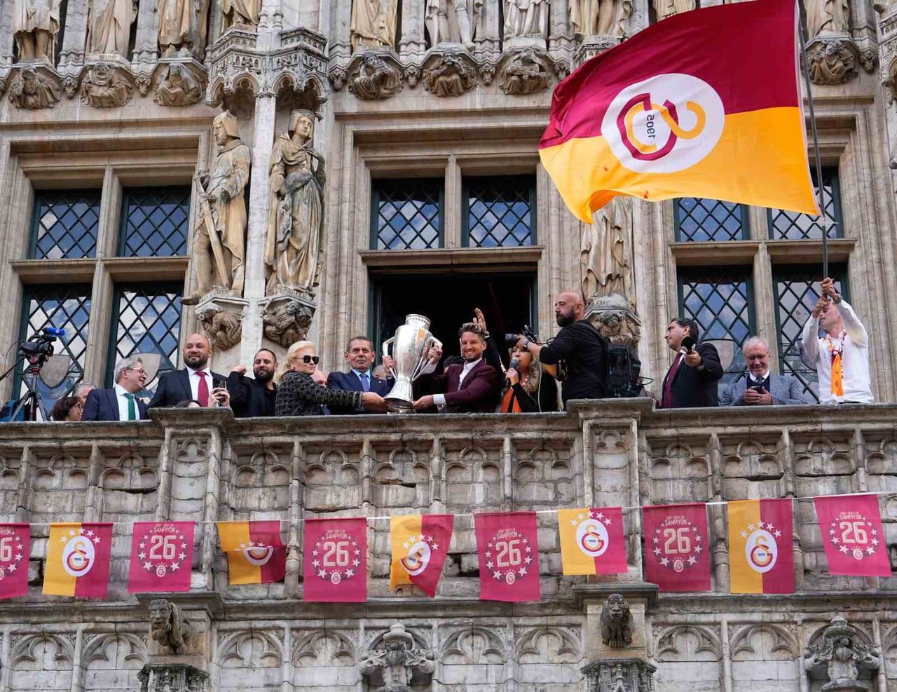 GALATASARAY'IN 26. ŞAMPİYONLUĞU BELÇİKA'NIN BAŞKENTİ BRÜKSEL’DEKİ ETKİNLİKLERLE...
