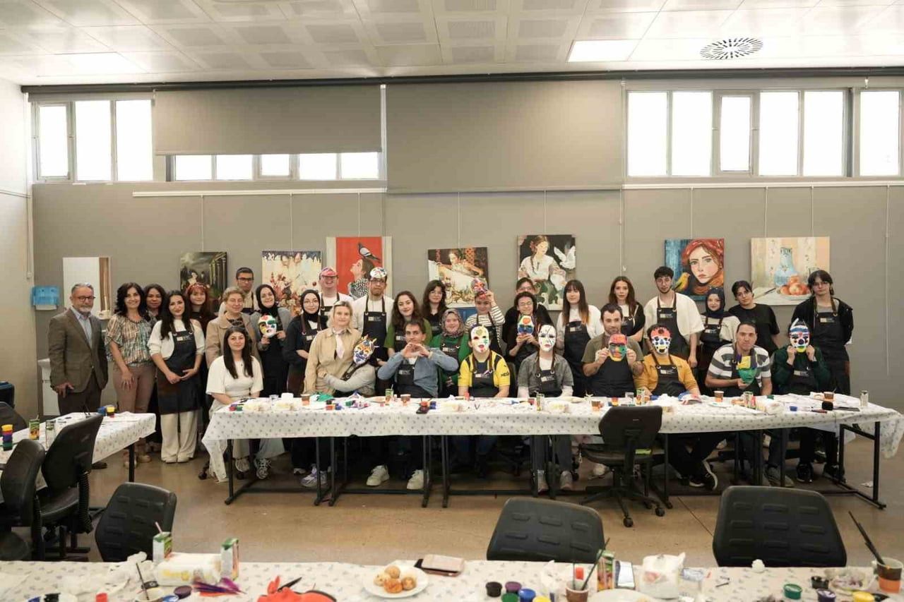 GONCA ENGELSİZ YAŞAM MERKEZİ'NDE EĞİTİM GÖREN 15 ÖZEL BİREY, ENGELLİLER HAFTASI KAPSAMINDA...