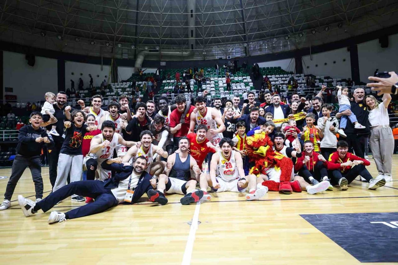 GÖZTEPE, TÜRKİYE BASKETBOL LİGİ PLAY-OFF YARI FİNAL RÖVANŞ MAÇINDA YARIN PARMOS BORDO BK’YI KONUK...