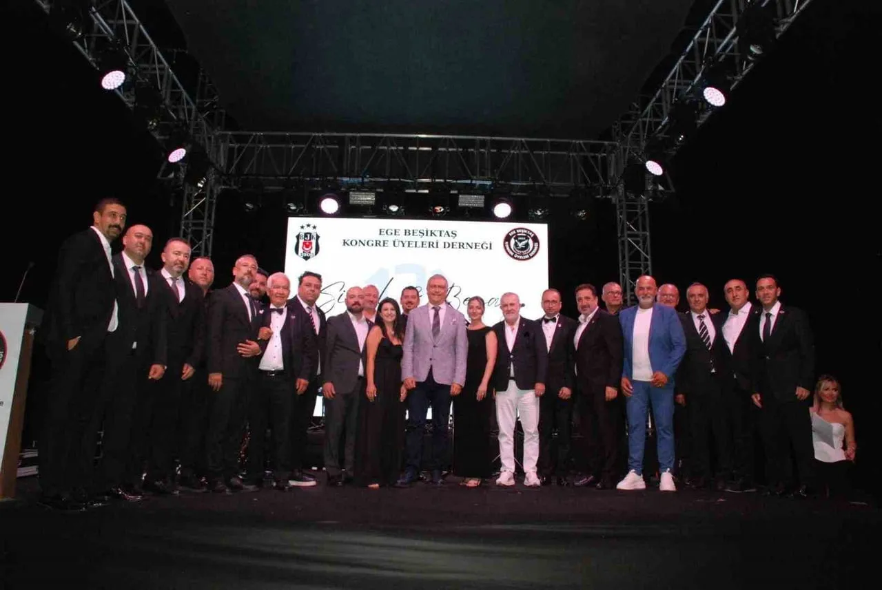 HAKAN DALTABAN, EGE BEŞİKTAŞ KONGRE ÜYELERİ DERNEĞİ’NİN DÜZENLEDİĞİ GECEYE KATILDI