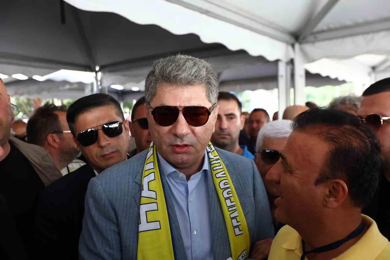 HAKAN SAFİ (ARŞİV)