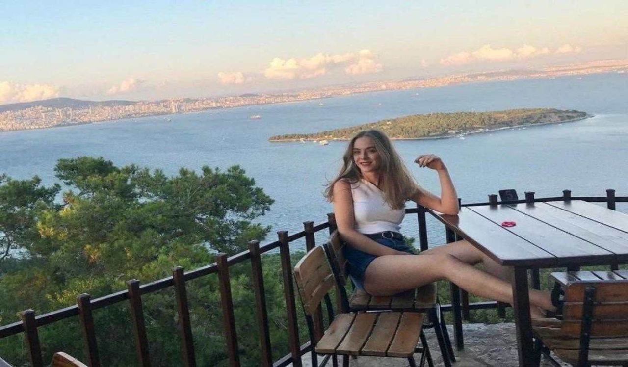 Hande Nur Tekin