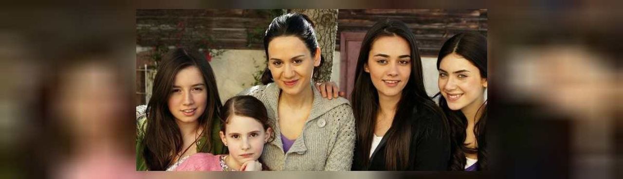 Hande Soral Fulya Zenginer
