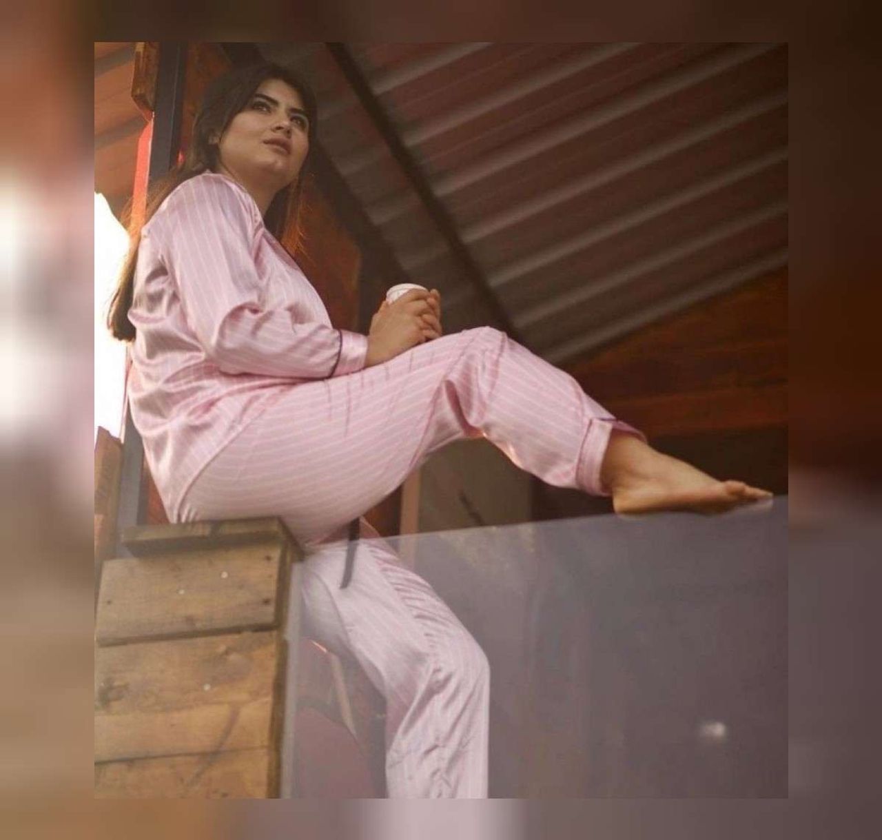 hanife açıldı saçıldı