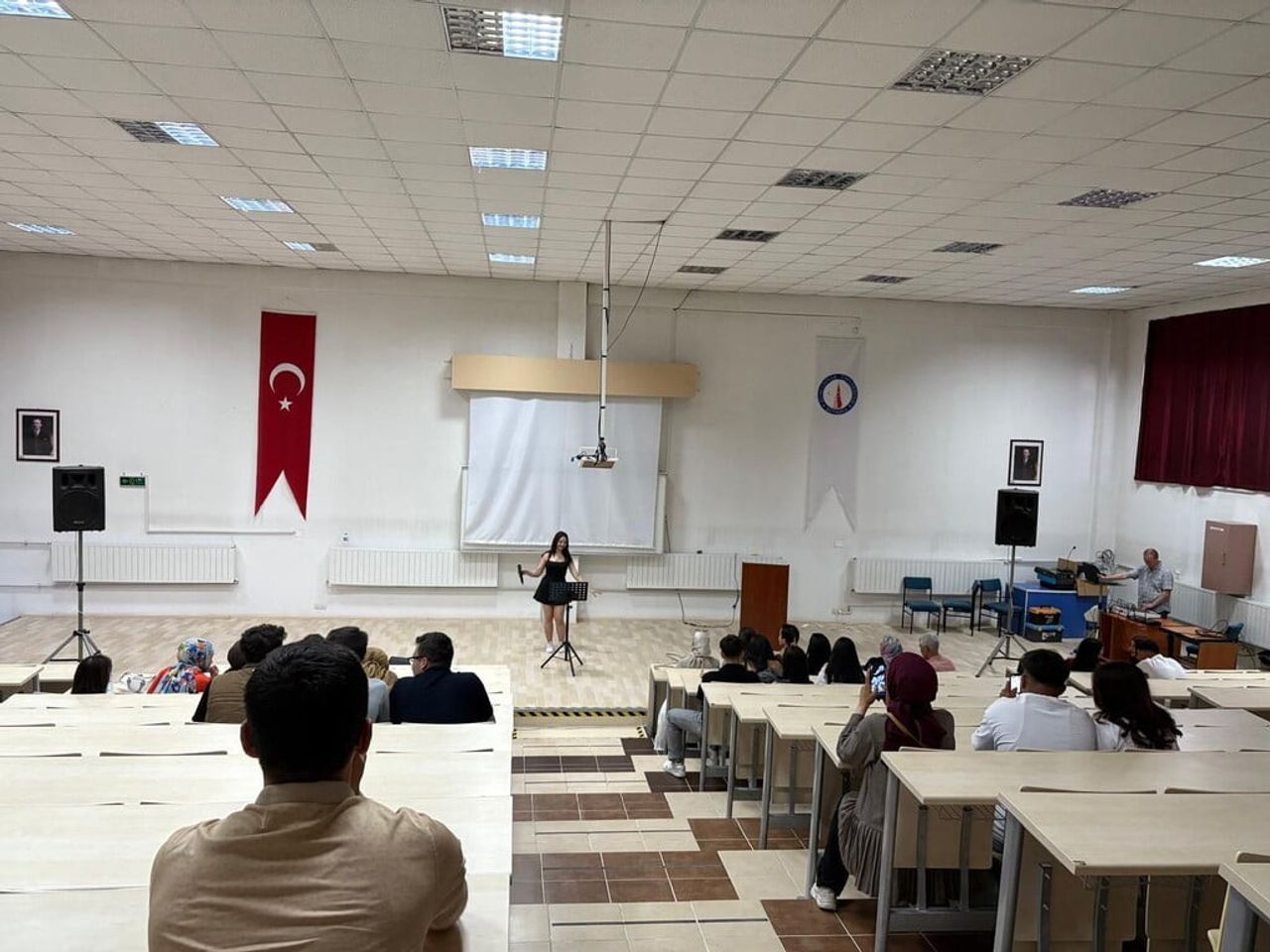 HİSARCIK MYO BAHAR YARIYILI SONU MOTİVASYON KONSERİ DÜZENLENDİ