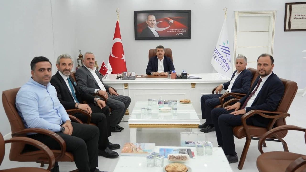 HİZMET-İŞ SENDİKASI GENEL BAŞKAN VEKİLİ HALİL ÖZDEMİR, ADIYAMAN BELEDİYESİ'NDE ÇALIŞAN İŞÇİLERE...