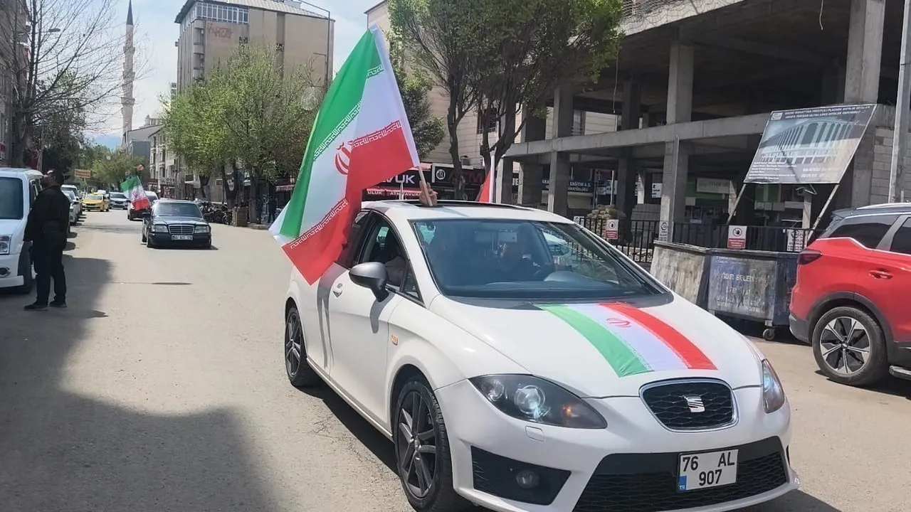 IĞDIR’DA YAKLAŞIK 500 ARAÇLIK KONVOY OLUŞTURULARAK İSRAİL BAŞBAKANI BİNYAMİN NETANYAHU’NUN...