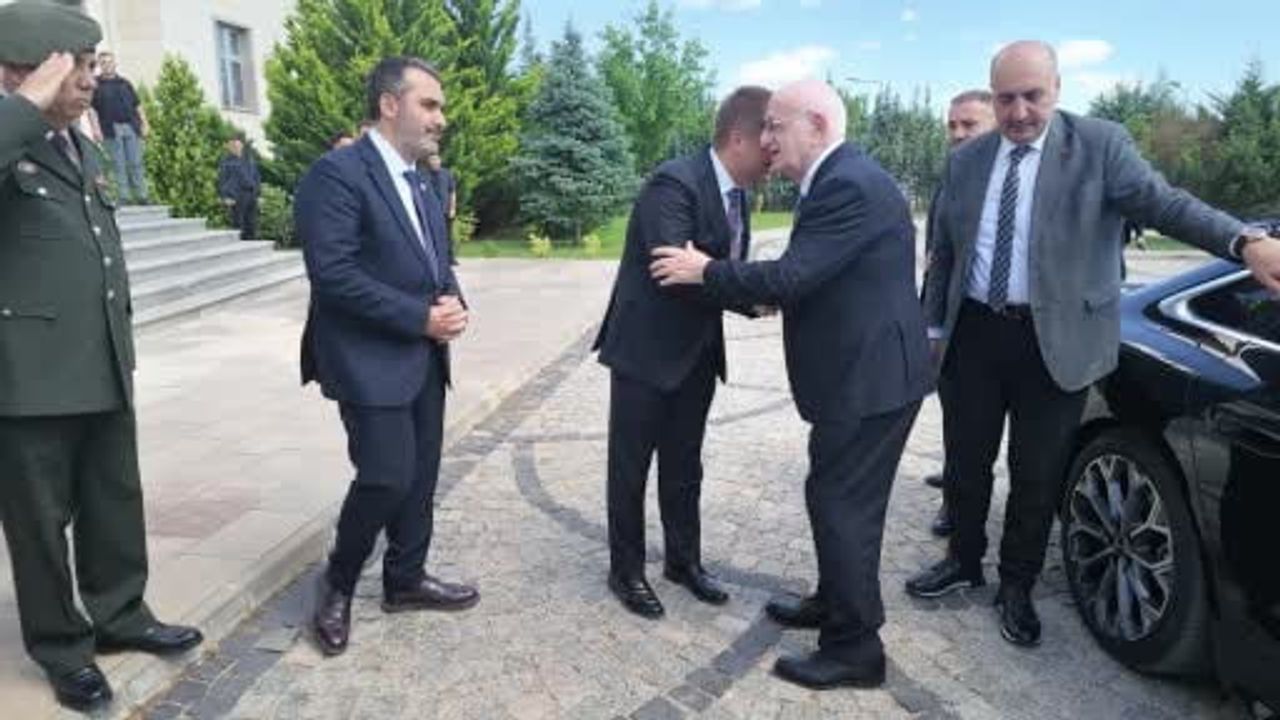 İsmail Kahraman MKE Silah Müzesine hayran kaldı: "Türkiye’nin büyüklüğünü ifade eden fevkalade bir...