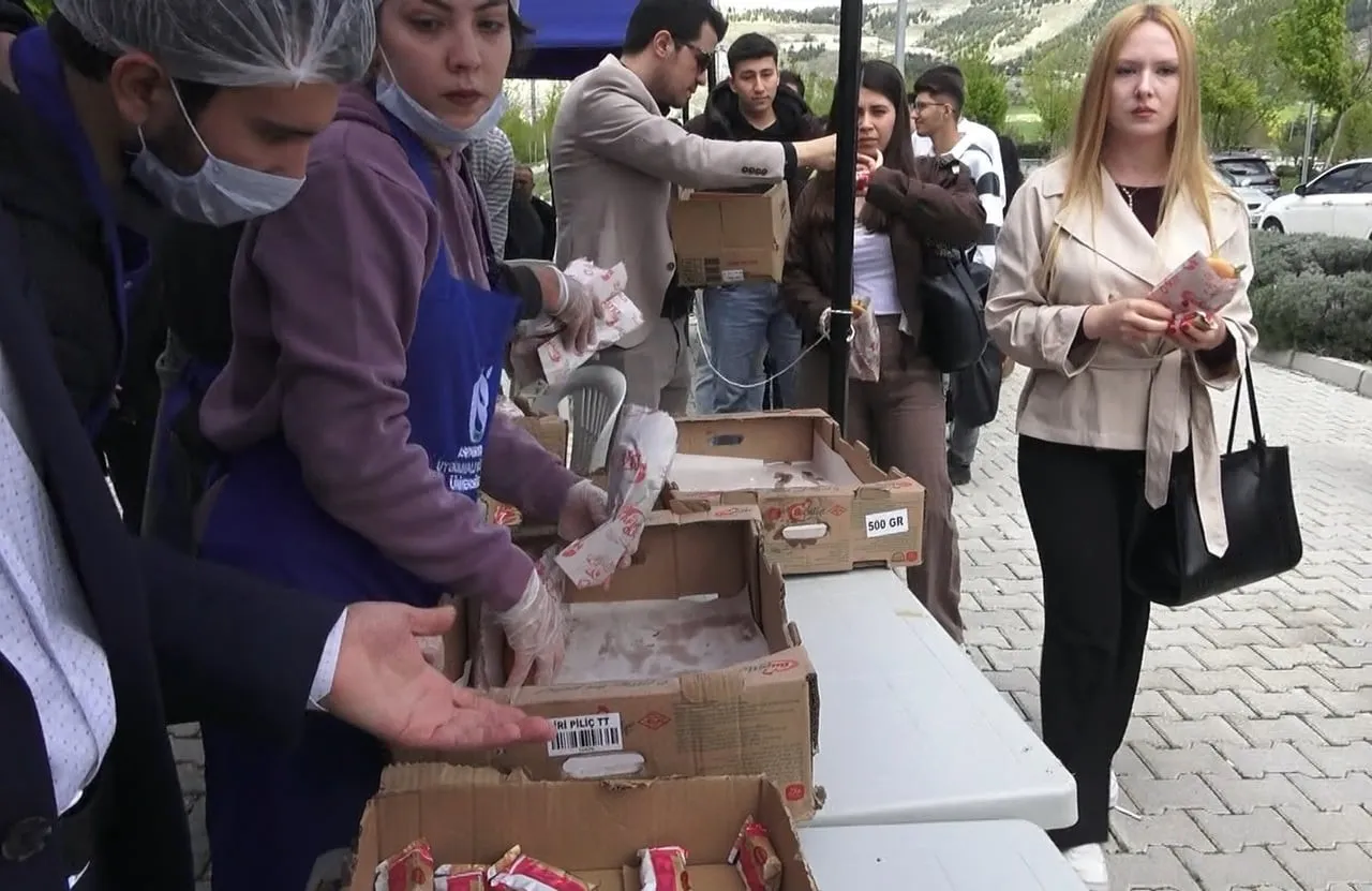ISPARTA UYGULAMALI BİLİMLER ÜNİVERSİTESİ EĞİRDİR SU ÜRÜNLERİ FAKÜLTESİ TARAFINDAN DÜZENLENEN 5....