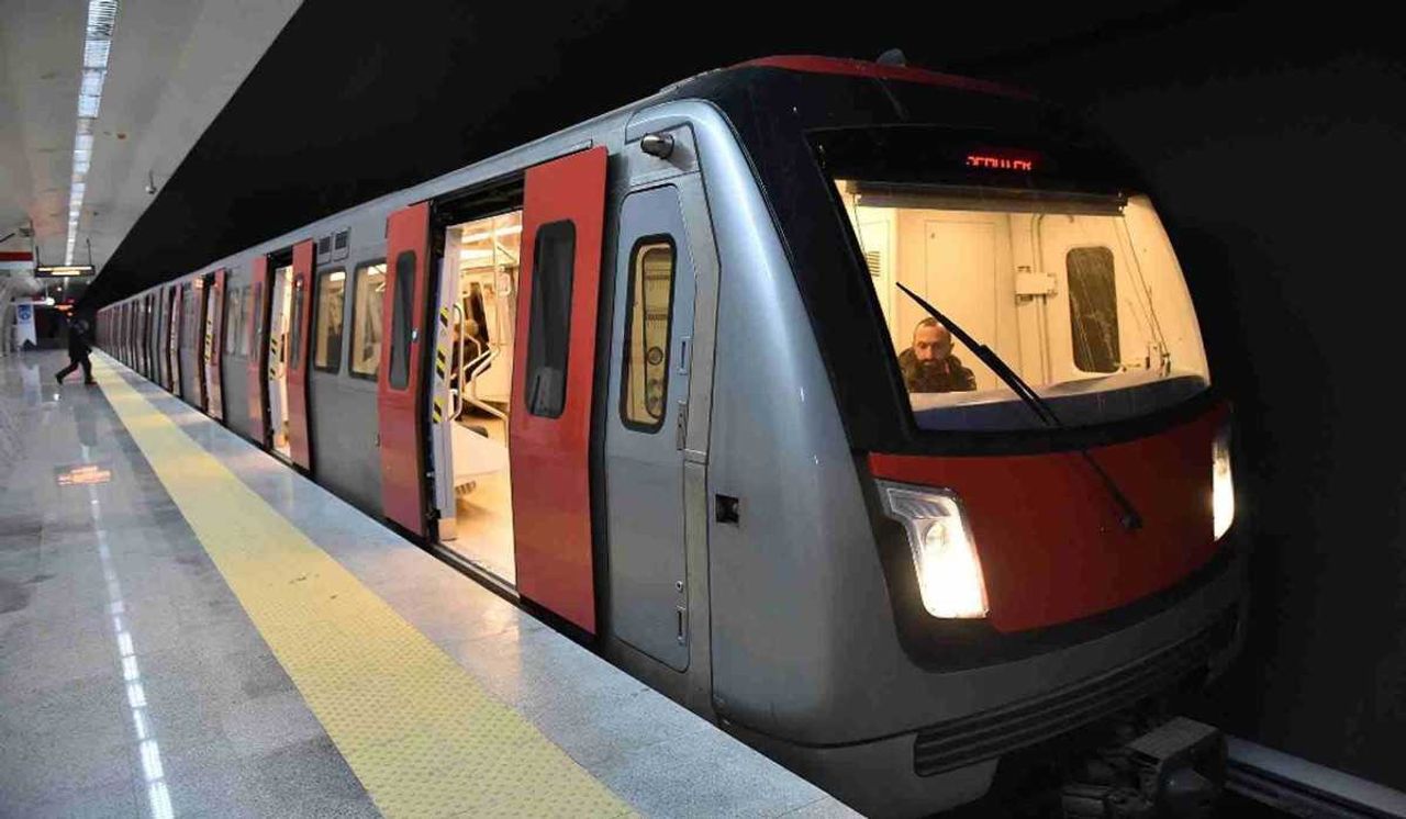 İstanbul gece metro seferleri