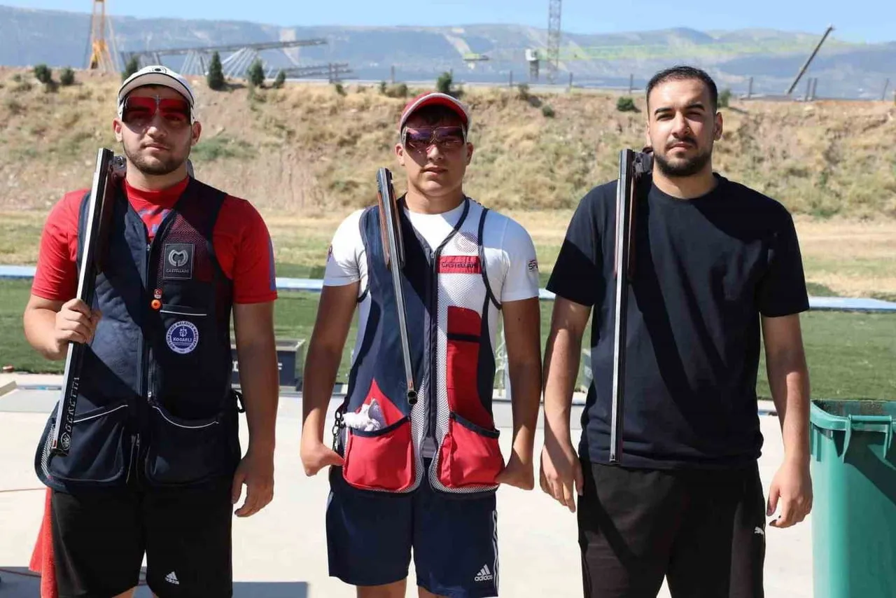 KAHRAMANMARAŞ'TA DÜZENLENEN TRAP ULUSAL FEDERASYON KUPASI'NDA İLİMİZİ TEMSİL EDEN AYDINLI...