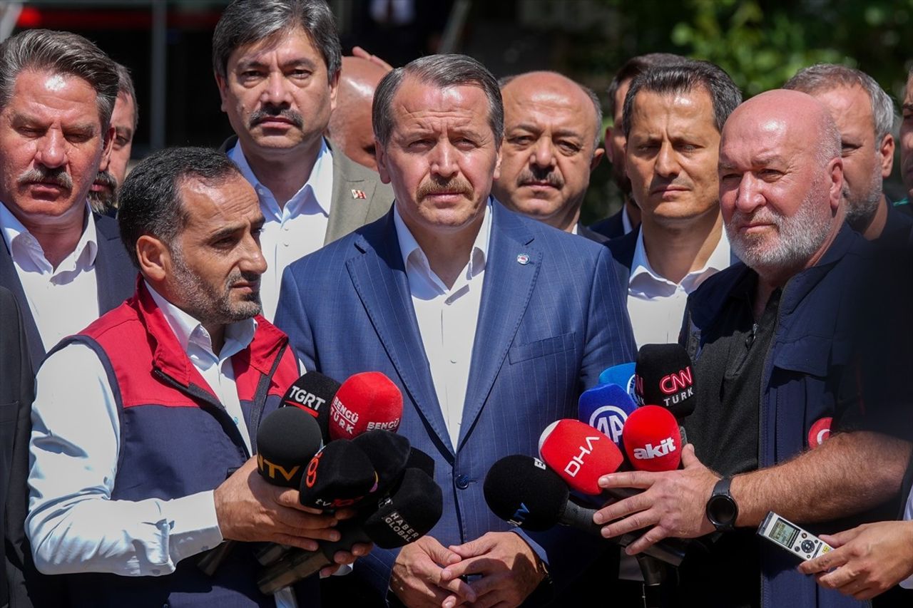 Kamu İşveren Heyeti ile Memur-Sen, memur ve memur emeklilerinin 2026 ve 2027'deki zam oranında...
