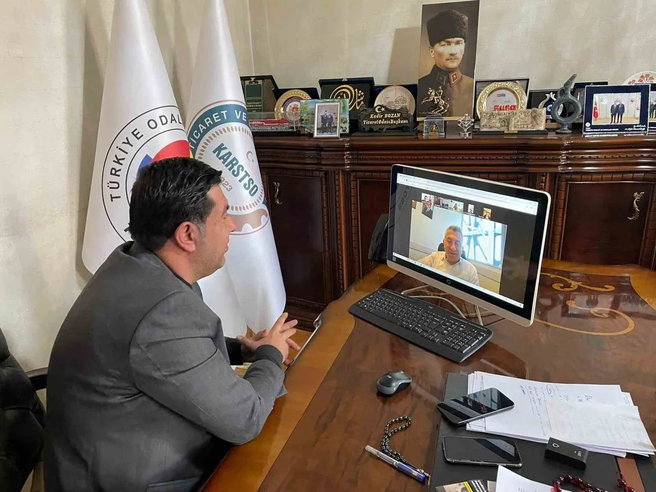 KARS İLE BAKÜ ARASINDA DİREKT UÇUŞ İÇİN KRİTİK TOPLANTI(KARS-İHA)