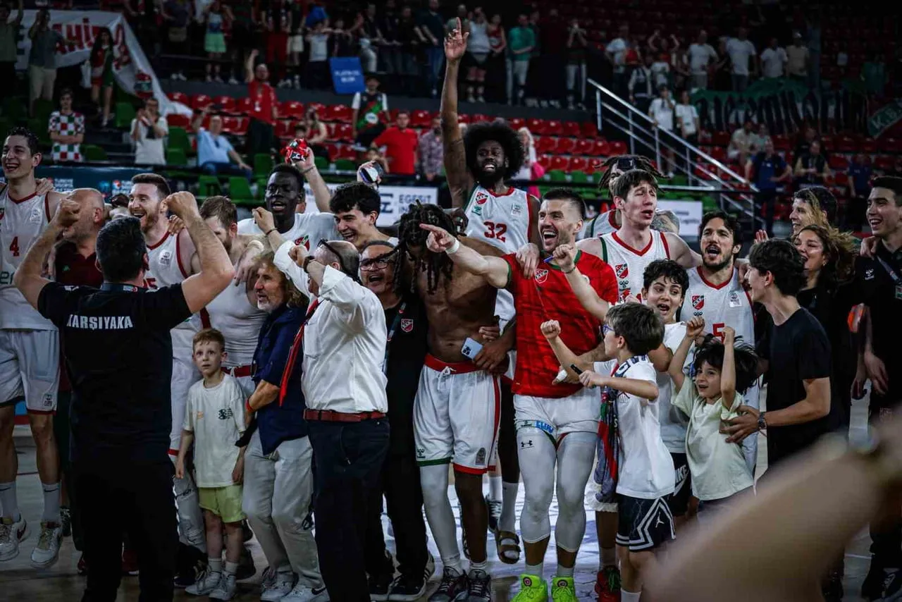 KARŞIYAKA BASKETBOL, HATAYA YER VERMEDİ