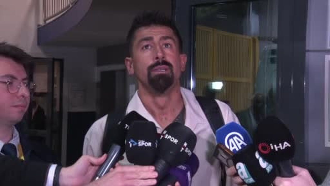 Kasımpaşalı futbolcu Kerem Demirbay, Galatasaray'ı yenerek kendilerine yakışanı yaptıklarını ve...