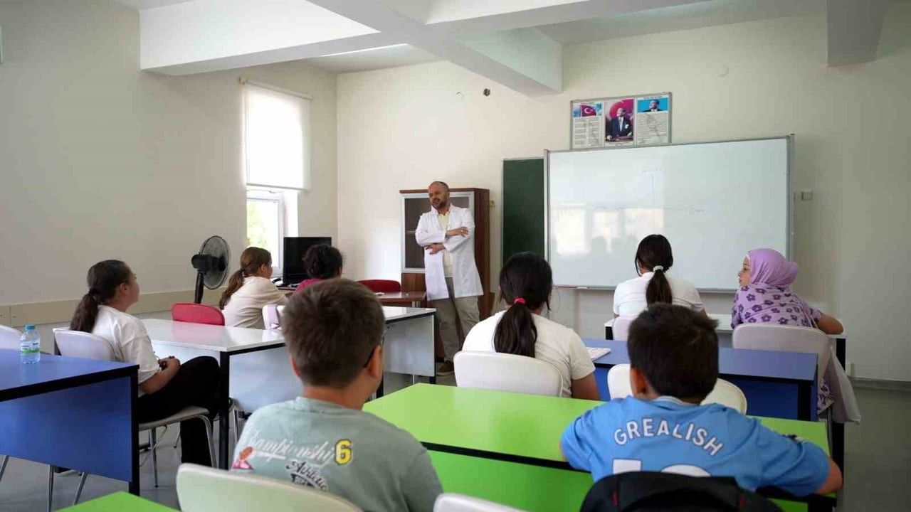 KAYSERİ BÜYÜKŞEHİR BELEDİYESİ BÜNYESİNDE FAALİYET GÖSTEREN KAYMEK'İN YAZ OKULU PROGRAMI BAŞLADI....