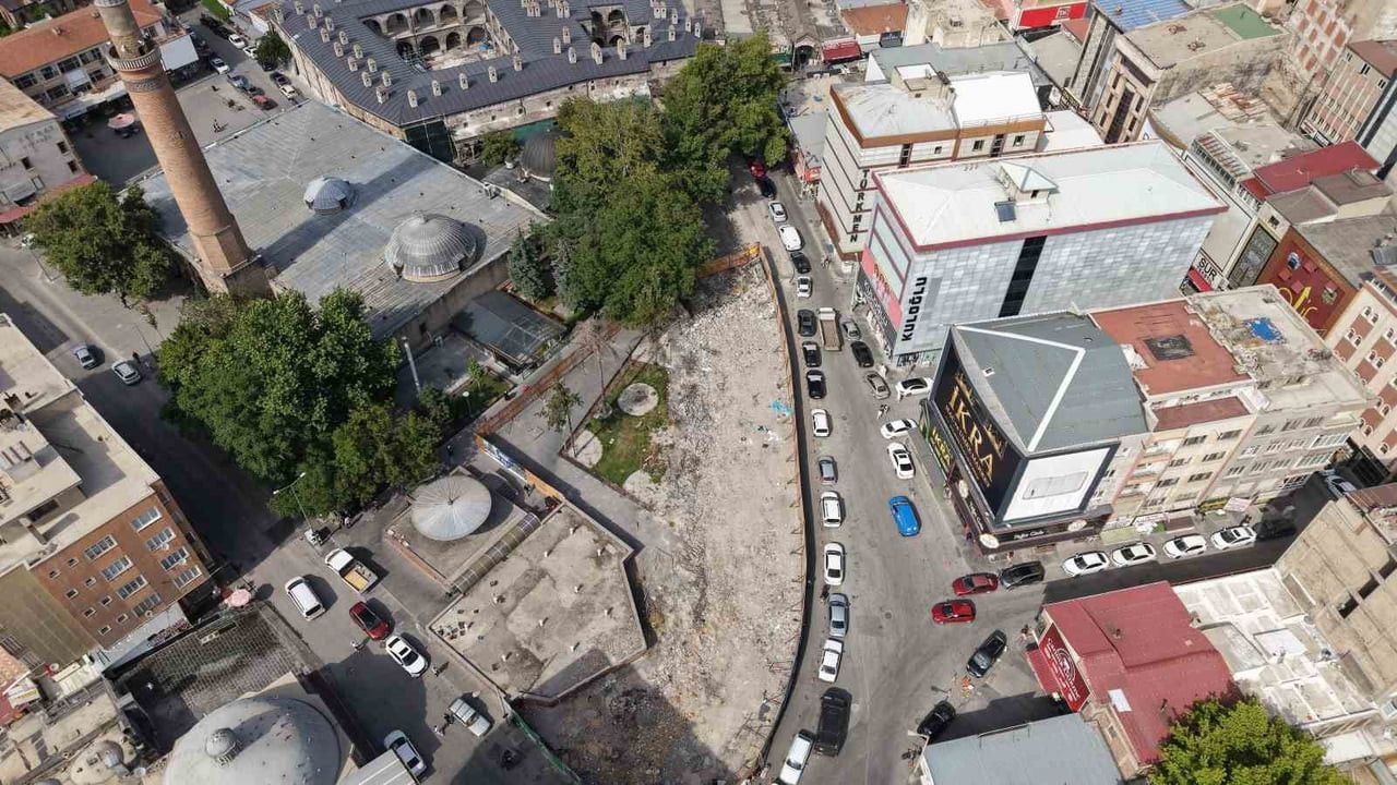 KAYSERİ BÜYÜKŞEHİR BELEDİYESİ'NİN, SURİÇİ CAMİKEBİR KENTSEL DÖNÜŞÜM PROJESİ KAPSAMINDA YÜRÜTTÜĞÜ...