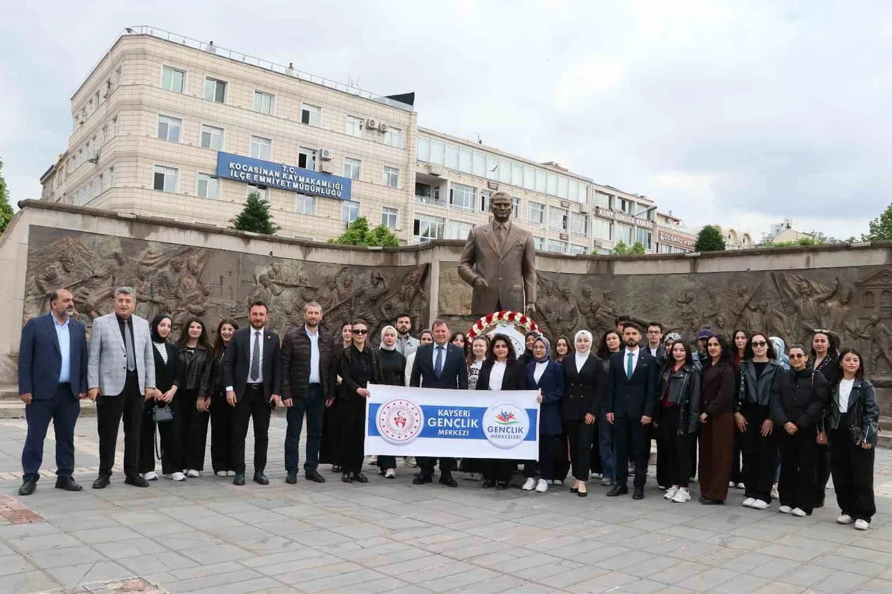 KAYSERİ’DE GENÇLİK HAFTASI VE 19 MAYIS ATATÜRK'Ü ANMA, GENÇLİK VE SPOR BAYRAMI NEDENİYLE ATATÜRK...