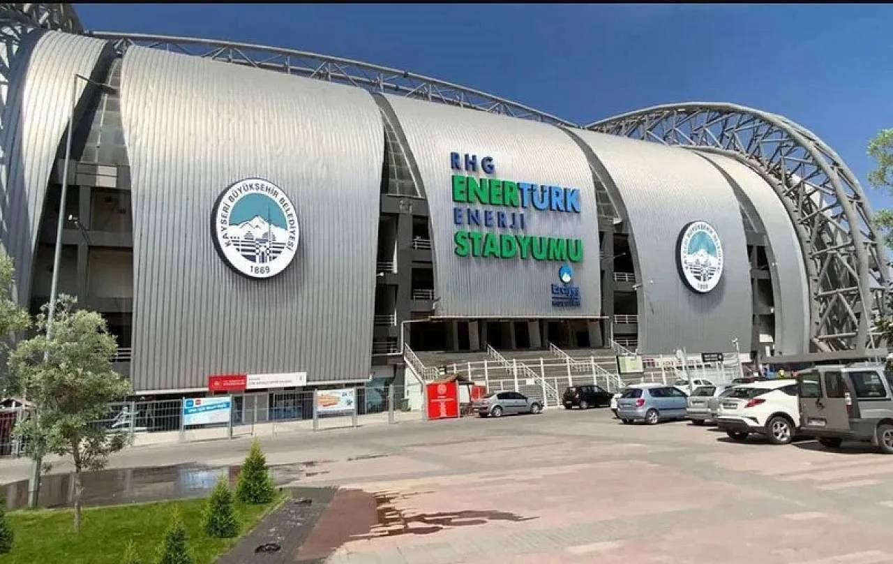 KAYSERİSPOR’UN MAÇLARINI OYNADIĞI STADIN İSMİ DEĞİŞTİ.