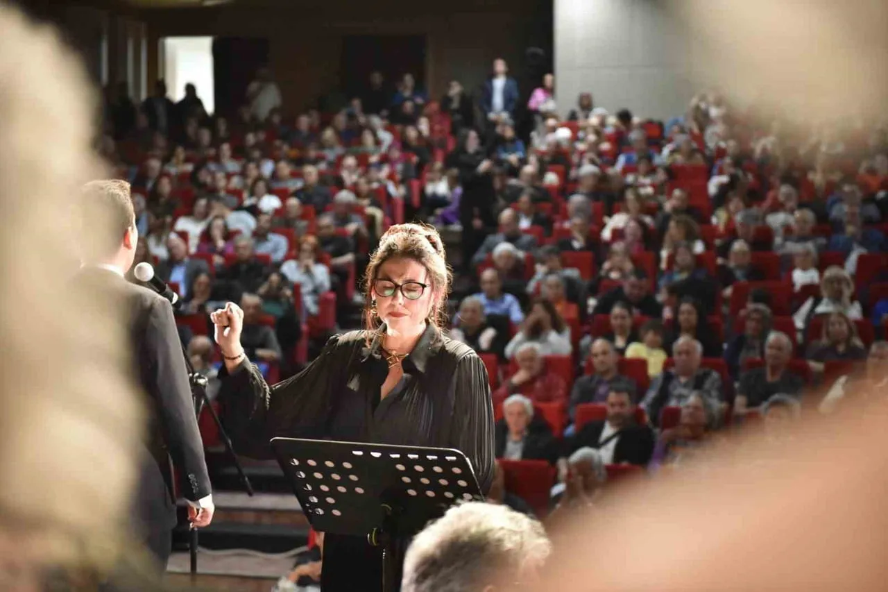 KEPEZ BELEDİYESİ TÜRK SANAT MÜZİĞİ TOPLULUĞU TARAFINDAN DÜZENLENEN "SELAMİ ŞAHİN ŞARKILARI...