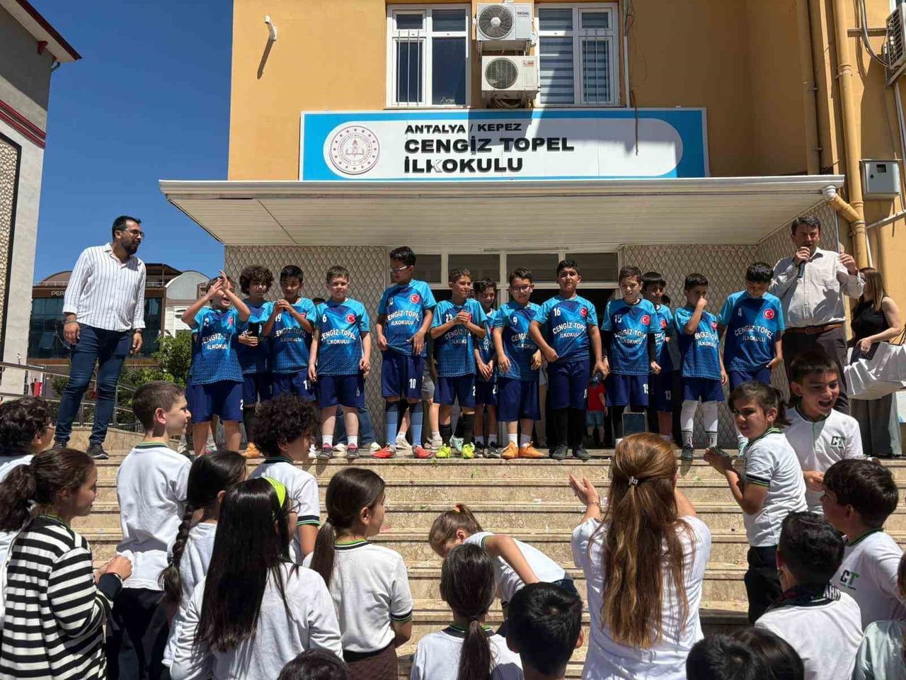 KEPEZ GENÇLİK VE SPOR İLÇE MÜDÜRLÜĞÜ İLE KEPEZ İLÇE MİLLİ EĞİTİM MÜDÜRLÜĞÜ TARAFINDAN ORGANİZE...