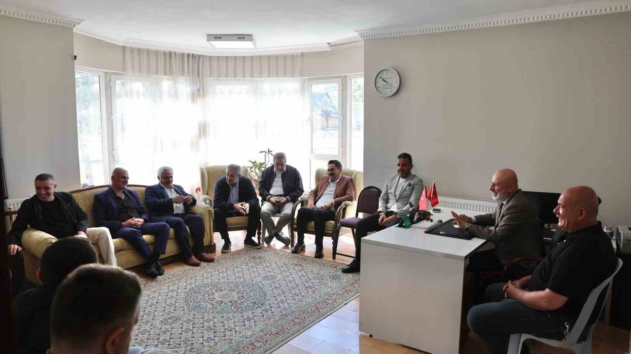 KOCASİNAN BELEDİYE BAŞKANI AHMET ÇOLAKBAYRAKDAR; OSMANGAZİ, ERTUĞRULGAZİ, GENERALEMİR VE ERKİLET...