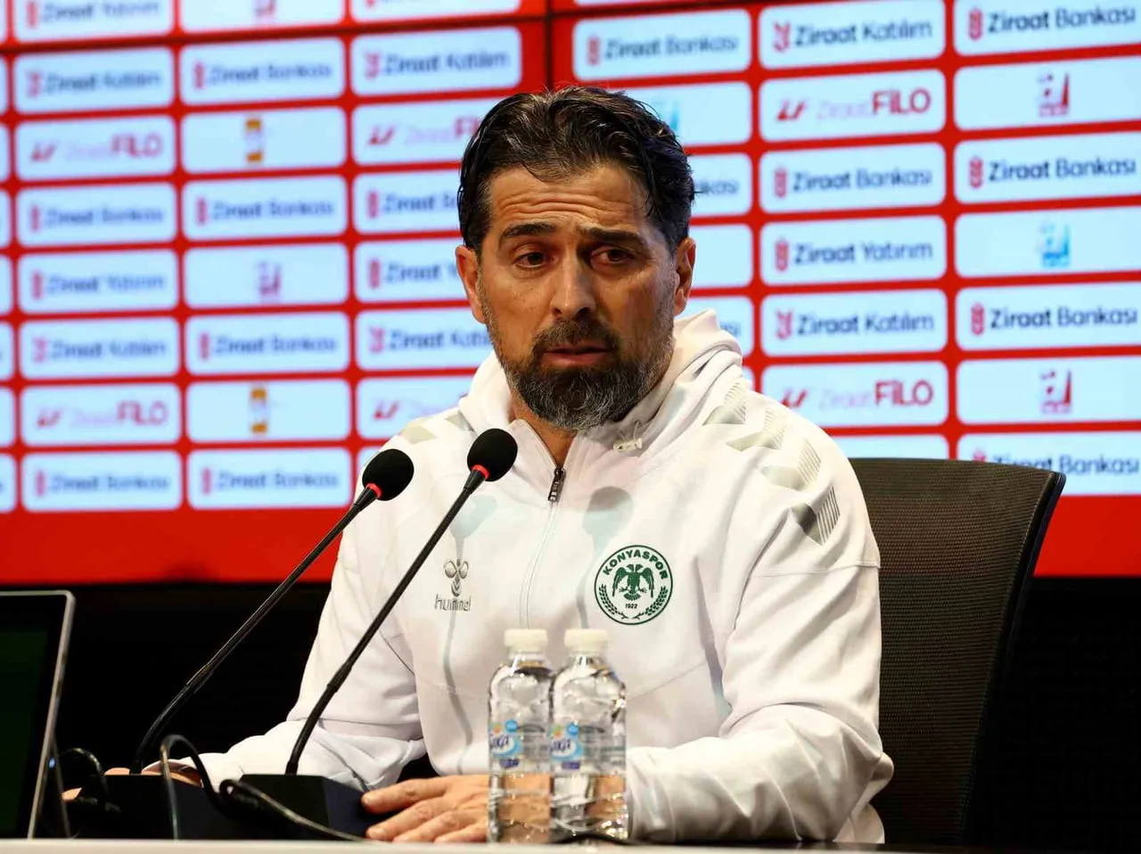 KONYASPOR TEKNİK DİREKTÖRÜ İLHAN PALUT