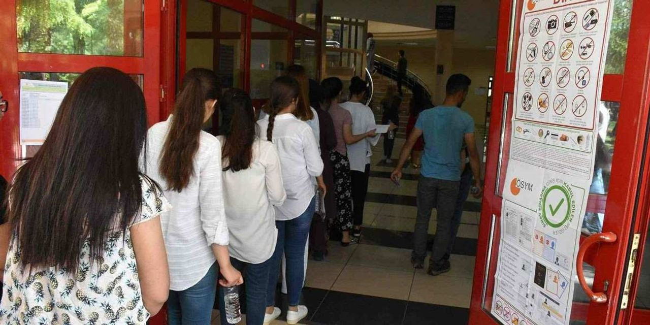 KPSS A Grubu Sınavına Kimler Katılır