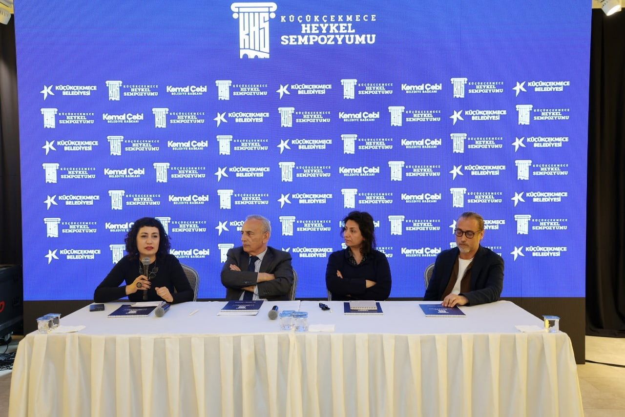 KÜÇÜKÇEKMECE BELEDİYESİ, İLÇEDE İLK KEZ DÜZENLENEN HEYKEL SEMPOZYUMU'NUN TANITIM TOPLANTISINI...