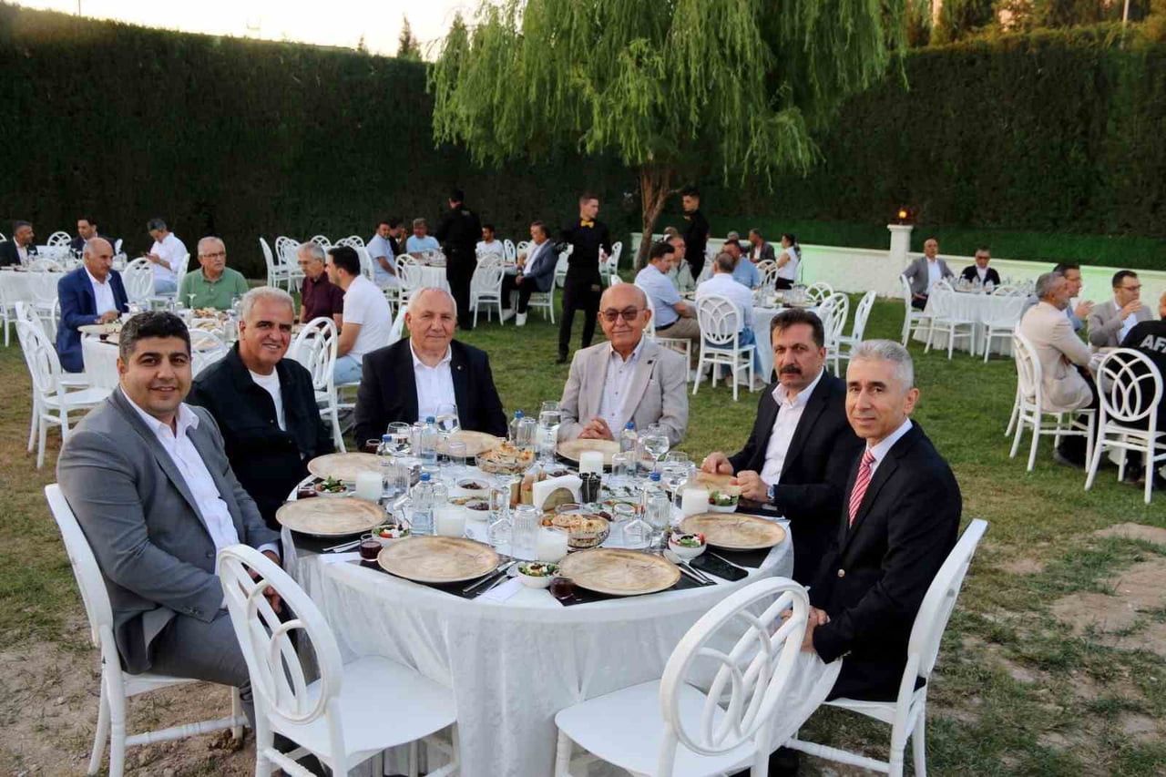 KÜTAHYA'NIN YENİ SOSYAL YAŞAM ALANLARINDAN BİRİ OLMAYA ADAY TESİSİN TANITIM PROGRAMINA İL...
