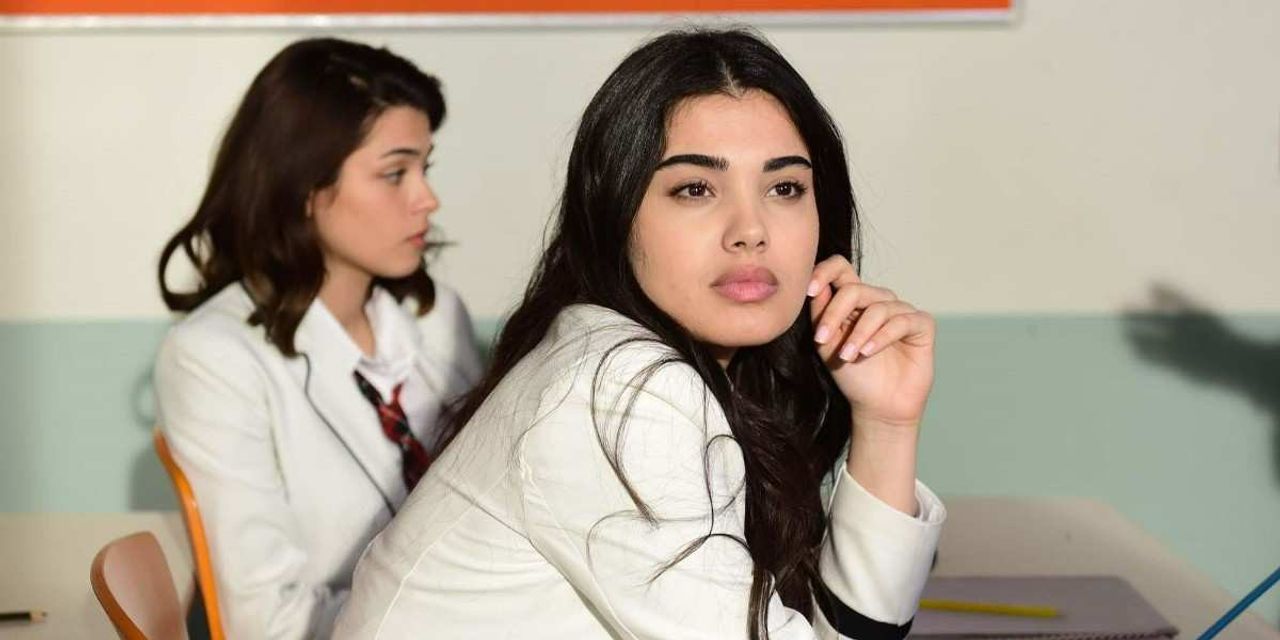Lizge Cömert Kimdir
