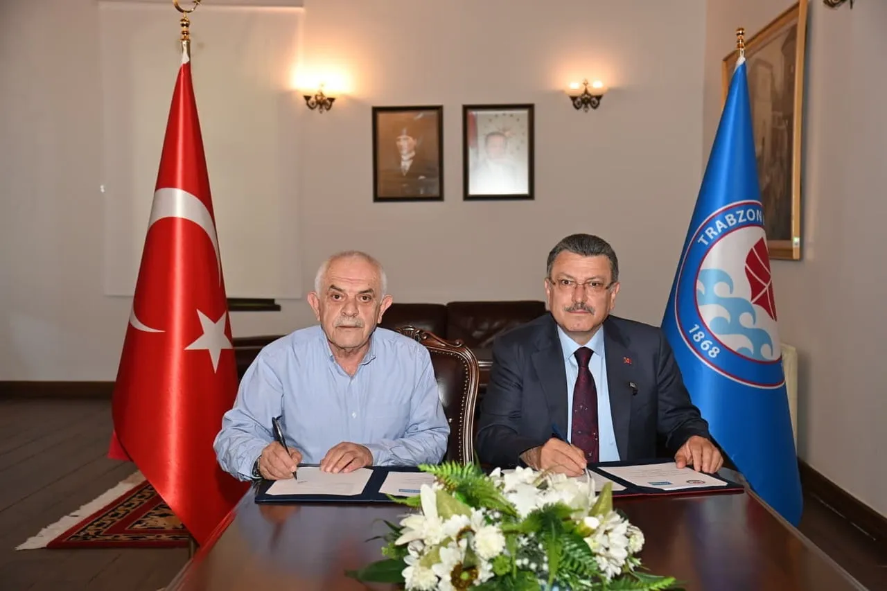 MAPA İNŞAAT VE TİCARET A.Ş YÖNETİM KURULU BAŞKAN VEKİLİ VEDAT ÇETİNTAŞ VE BÜYÜKŞEHİR BELEDİYE...