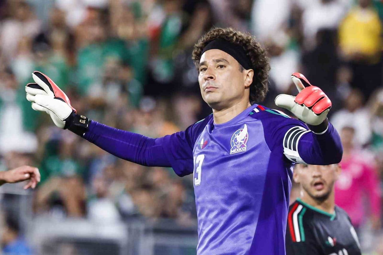 MEKSİKA MİLLİ TAKIMI KALECİSİ GUİLLERMO OCHOA, 2026 FIFA DÜNYA KUPASI SONRASINDA FUTBOLU...