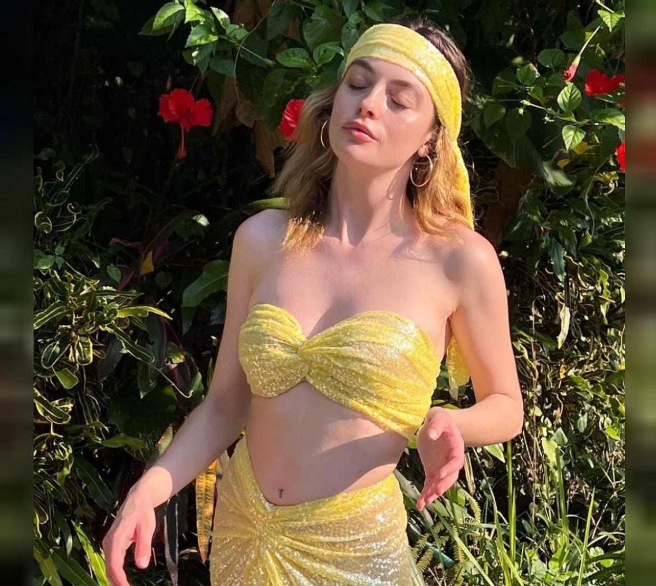 Melis Sezen tatil pozu
