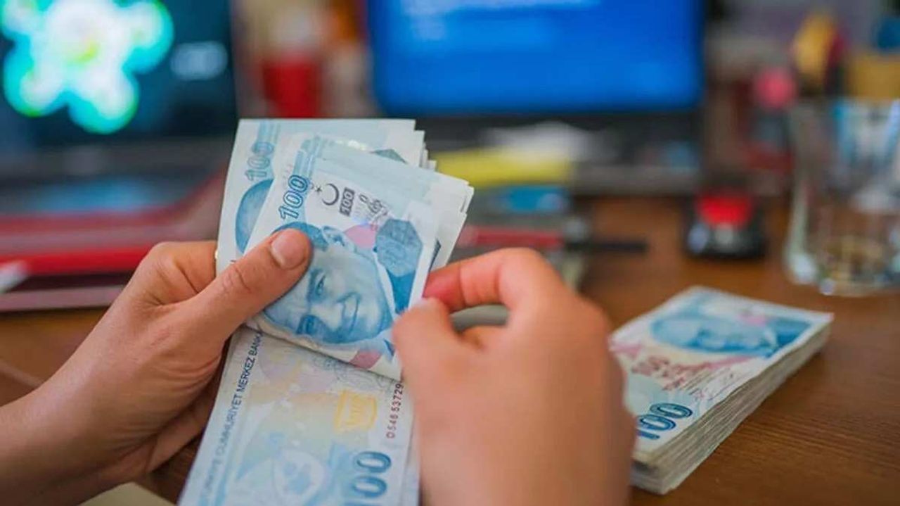 Memur ve emeklilerin maaş