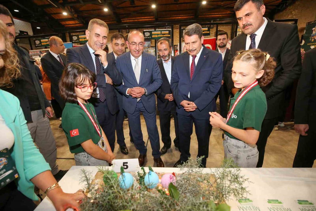 MERAM İLÇE BELEDİYESİ TARAFINDAN HAYATA GEÇİRİLEN MERAM GELİŞİM AKADEMİSİ (MEGA) ÇATISI ALTINDA...