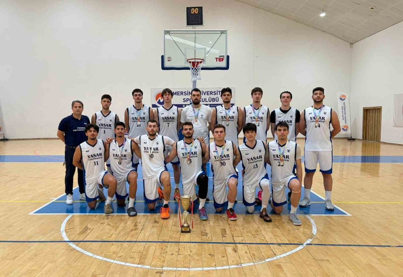 MERSİN’DE DÜZENLENEN ÜNİLİG BASKETBOL TÜRKİYE ŞAMPİYONASI’NDA MÜCADELE EDEN YAŞAR ÜNİVERSİTESİ...