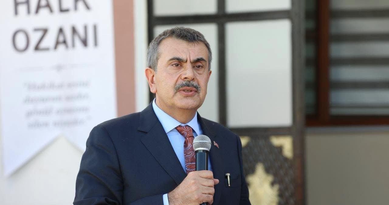 MİLLİ EĞİTİM BAKANI YUSUF TEKİN, ERZİNCAN’IN ÇAYIRLI İLÇESİNDE AÇILIŞI GERÇEKLEŞTİRİLEN DAVUT...
