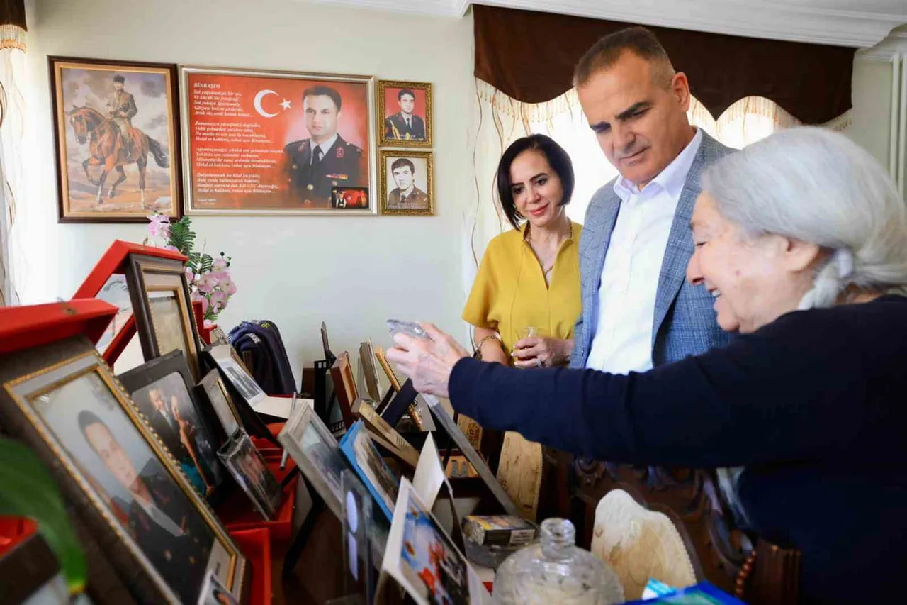MUĞLA VALİSİ DR. İDRİS AKBIYIK, EŞİ SEVİM AKBIYIK, MUĞLA İL JANDARMA KOMUTANI TUĞGENERAL ADEM ŞEN...